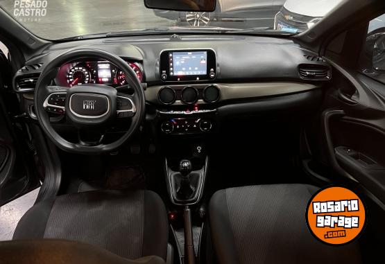 Autos - Fiat Cronos Pack Plus Drive 2025 GNC 13500Km - En Venta