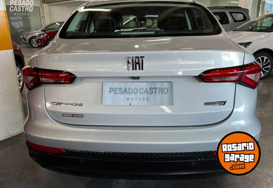 Autos - Fiat Cronos Precision 1.8 2021 Nafta 60900Km - En Venta
