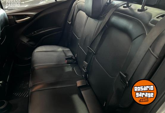 Autos - Fiat Cronos Precision 1.8 2021 Nafta 60900Km - En Venta