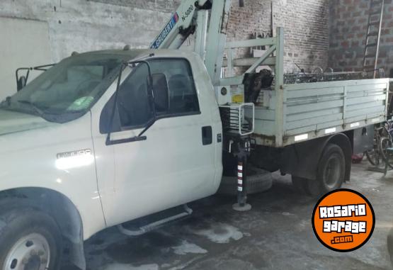 Camiones y Grúas - Camión Ford 4000 Con Hidrogrúa Hidro-Grubert N5000 - Excelente Estado - En Venta