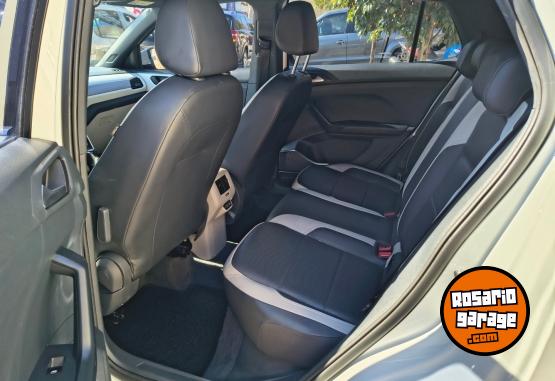 Autos - Volkswagen T-CROSS 1.6 HIGHLINE 2020 Nafta 141000Km - En Venta