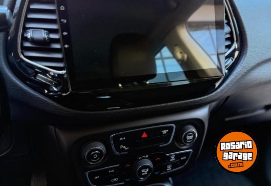 Camionetas - Chrysler Jeep Compass Sport MT6 2018 Nafta 107000Km - En Venta