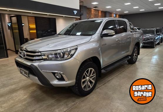 Camionetas - Toyota HILUX SRX 2.8L 4X4 AT 2016 Diesel 250000Km - En Venta