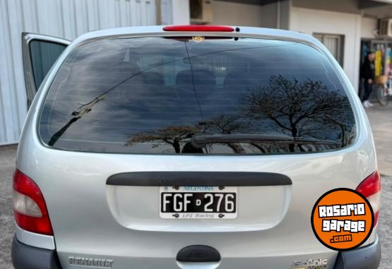 Autos - Renault Scenic 2005 GNC 177000Km - En Venta