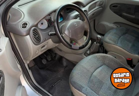 Autos - Renault Scenic 2005 GNC 177000Km - En Venta