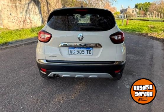 Autos - Renault CAPTUR 2.0 INTENS 2018 Nafta  - En Venta
