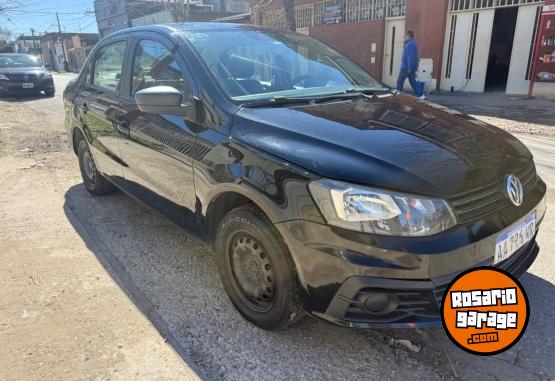 Autos - Volkswagen Voyage 2016 GNC 230000Km - En Venta