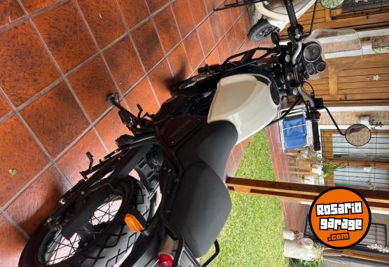 Motos - Royal Enfield 411 HIMALAYAN 2021 Nafta 20000Km - En Venta