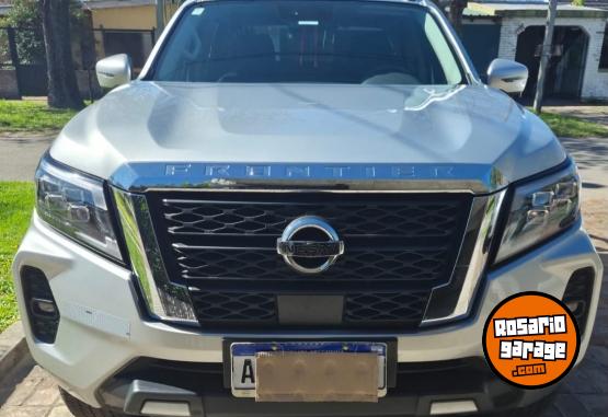 Camionetas - Nissan FRONTIER PLATINUM 4�4 AT 2023 Diesel 63118Km - En Venta