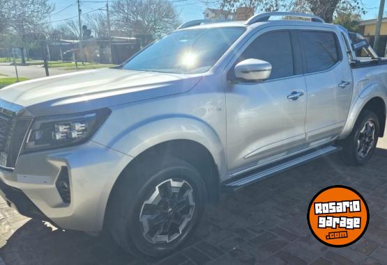 Camionetas - Nissan FRONTIER PLATINUM 4�4 AT 2023 Diesel 63118Km - En Venta