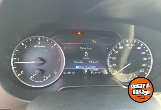 Camionetas - Nissan FRONTIER PLATINUM 4�4 AT 2023 Diesel 63118Km - En Venta