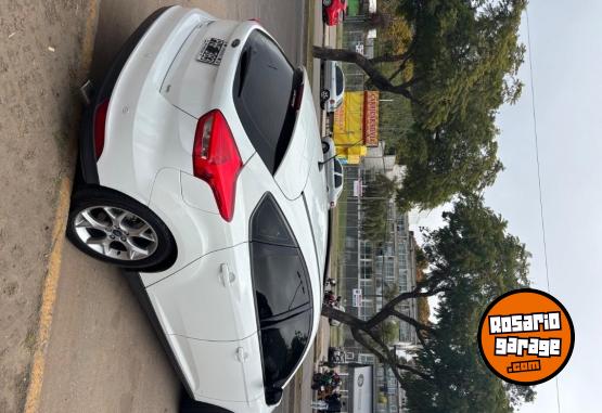 Autos - Ford Se plus 2.0 2015 Nafta 129000Km - En Venta