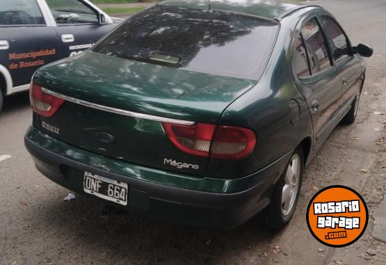 Autos - Renault Megan 2000 Diesel 111111Km - En Venta