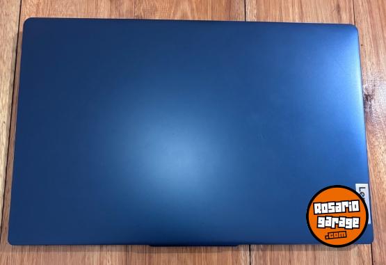Informática - Notebook Lenovo Ryzen 3 7320u 256 Gb SSD m2 - En Venta