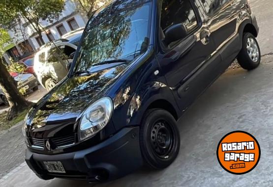 Utilitarios - Renault Kangoo 2013 GNC 198000Km - En Venta