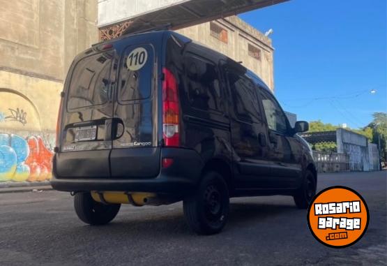 Utilitarios - Renault Kangoo 2013 GNC 198000Km - En Venta