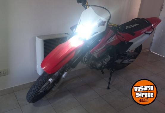 Motos - Honda XR 2017 Nafta 22000Km - En Venta