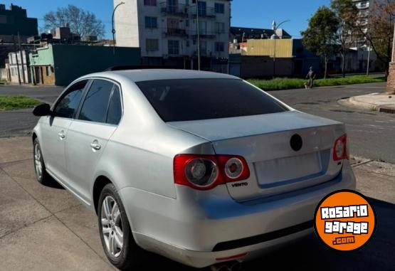 Autos - Volkswagen Vento 2009 Nafta 200000Km - En Venta