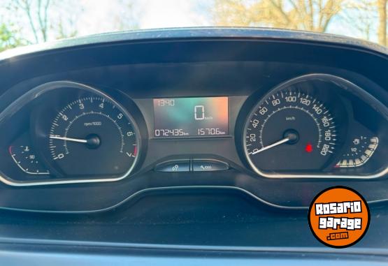 Autos - Peugeot 208 Feline 2016 Nafta 72000Km - En Venta