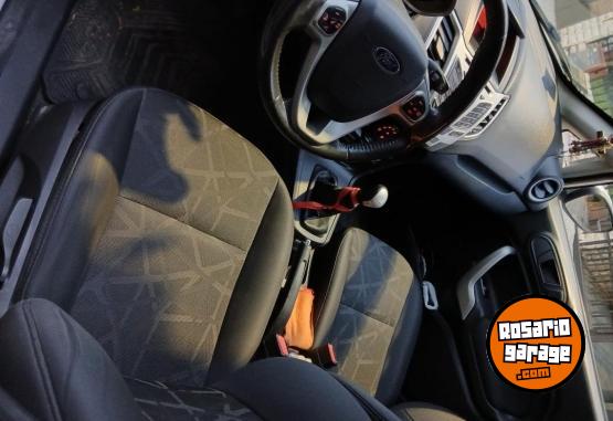 Autos - Ford Fiesta 2013 Nafta 69200Km - En Venta