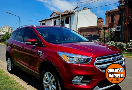 Camionetas - Ford Kuga 2017 Nafta 111000Km - En Venta