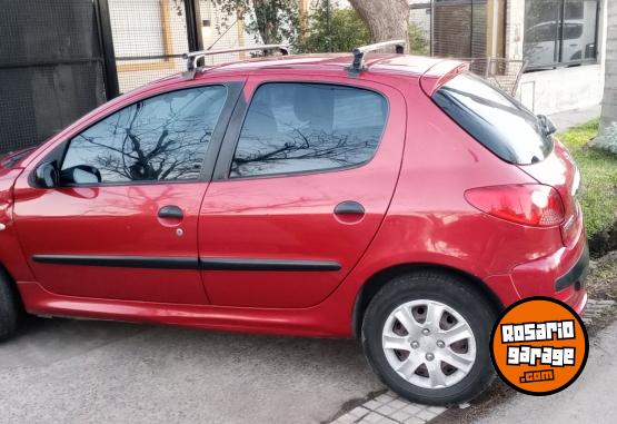 Autos - Peugeot 207 2010 Nafta 215000Km - En Venta