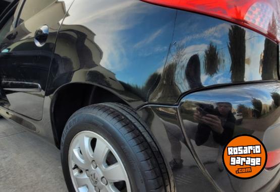 Autos - Peugeot 207 2011 Nafta 99000Km - En Venta