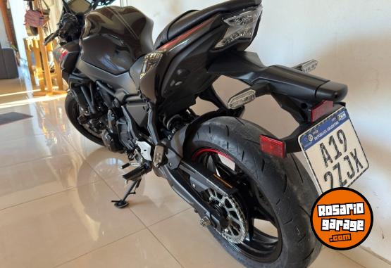Motos - Kawasaki Z650 2023 Nafta 9000Km - En Venta