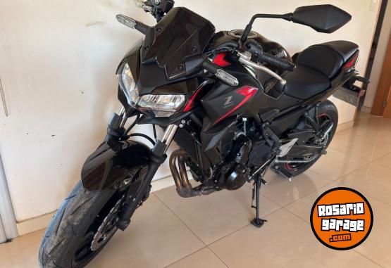 Motos - Kawasaki Z650 2023 Nafta 9000Km - En Venta