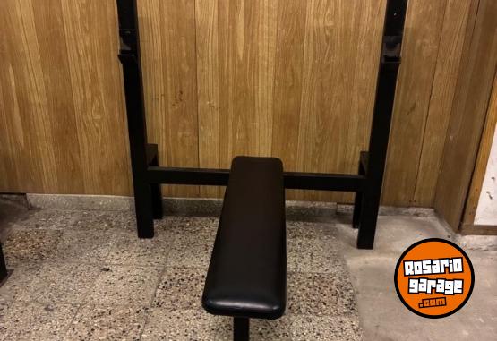 Deportes - Vendo lote de gimnasio - En Venta