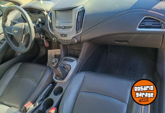 Autos - Chevrolet Cruze lt 2018 Nafta 91500Km - En Venta
