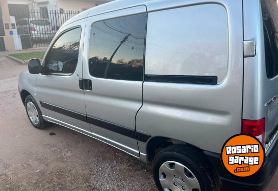 Utilitarios - Citroen Berlingo 2018 Diesel 108000Km - En Venta
