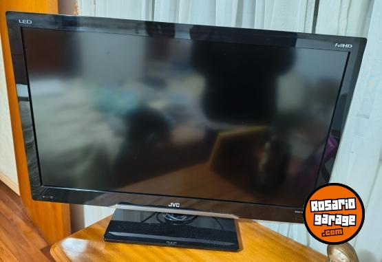 Electrónica - JVC USADO COMO NUEVO PRECIO CHARLABLE - En Venta