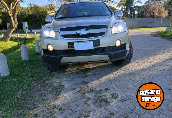 Camionetas - Chevrolet Captiva 2.0 TD ltz 2008 Diesel 148470Km - En Venta