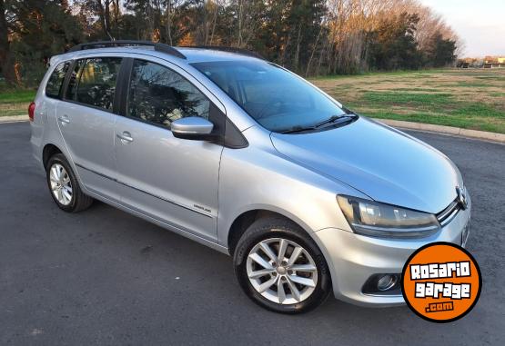 Autos - Volkswagen SURAN HIGHLINE 2015 Nafta 1000Km - En Venta