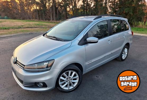 Autos - Volkswagen SURAN HIGHLINE 2015 Nafta 1000Km - En Venta