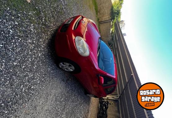 Autos - Nissan March 1.6 visia 2014 Nafta 126000Km - En Venta