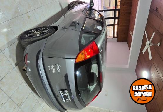 Autos - Ford Focus Ambiente 2009 Nafta 180000Km - En Venta