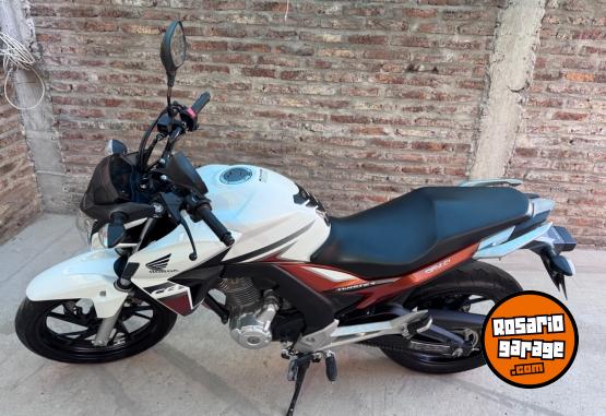 Motos - Honda Cb 250 2019 Nafta 34800Km - En Venta