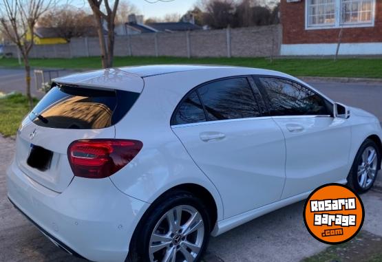 Autos - Mercedes Benz A200 2018 Nafta 84000Km - En Venta