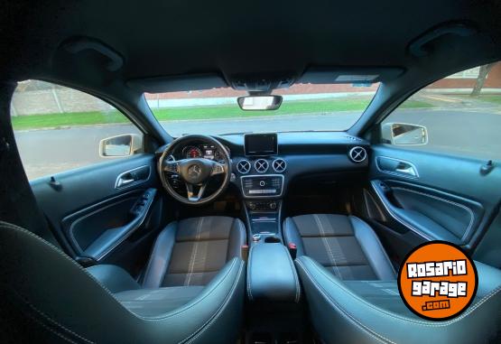 Autos - Mercedes Benz A200 2018 Nafta 84000Km - En Venta