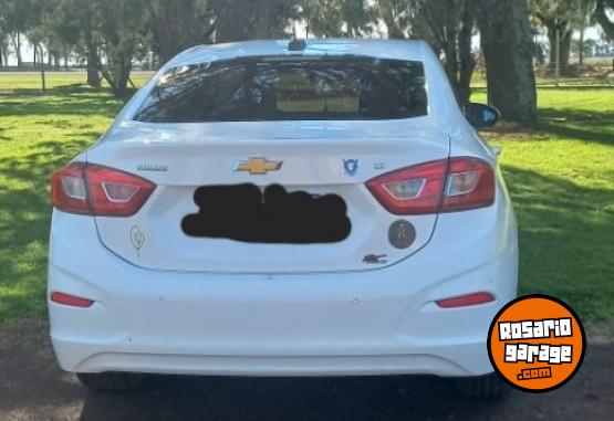 Autos - Chevrolet Cruze lt 2021 Nafta 110000Km - En Venta