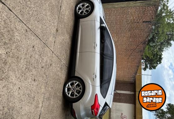 Autos - Ford Focus se plus 2018 GNC 180000Km - En Venta