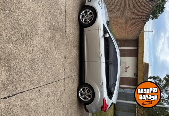 Autos - Ford Focus se plus 2018 GNC 180000Km - En Venta