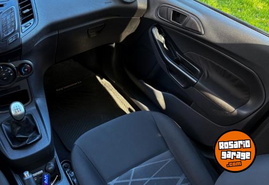Autos - Ford FIESTA 1.6 S PLUS 2015 Nafta 86000Km - En Venta