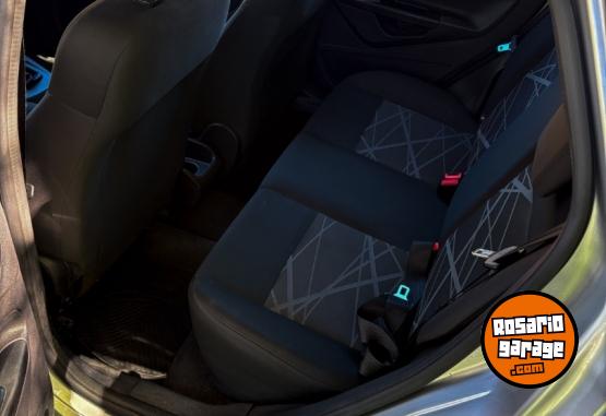 Autos - Ford FIESTA 1.6 S PLUS 2015 Nafta 86000Km - En Venta