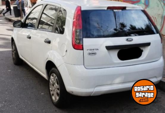 Autos - Ford Fiesta 2011 GNC 195000Km - En Venta