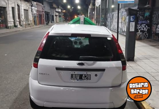 Autos - Ford Fiesta 2011 GNC 195000Km - En Venta