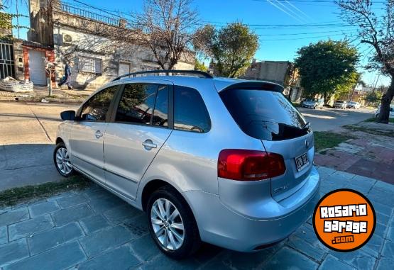 Autos - Volkswagen Suran 2011 Nafta 106Km - En Venta