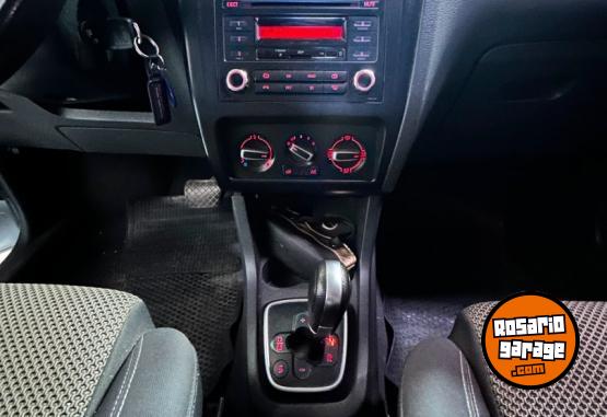 Autos - Volkswagen Suran 2011 Nafta 106Km - En Venta